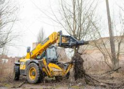 Корчеватель пней Крокодил на RSM